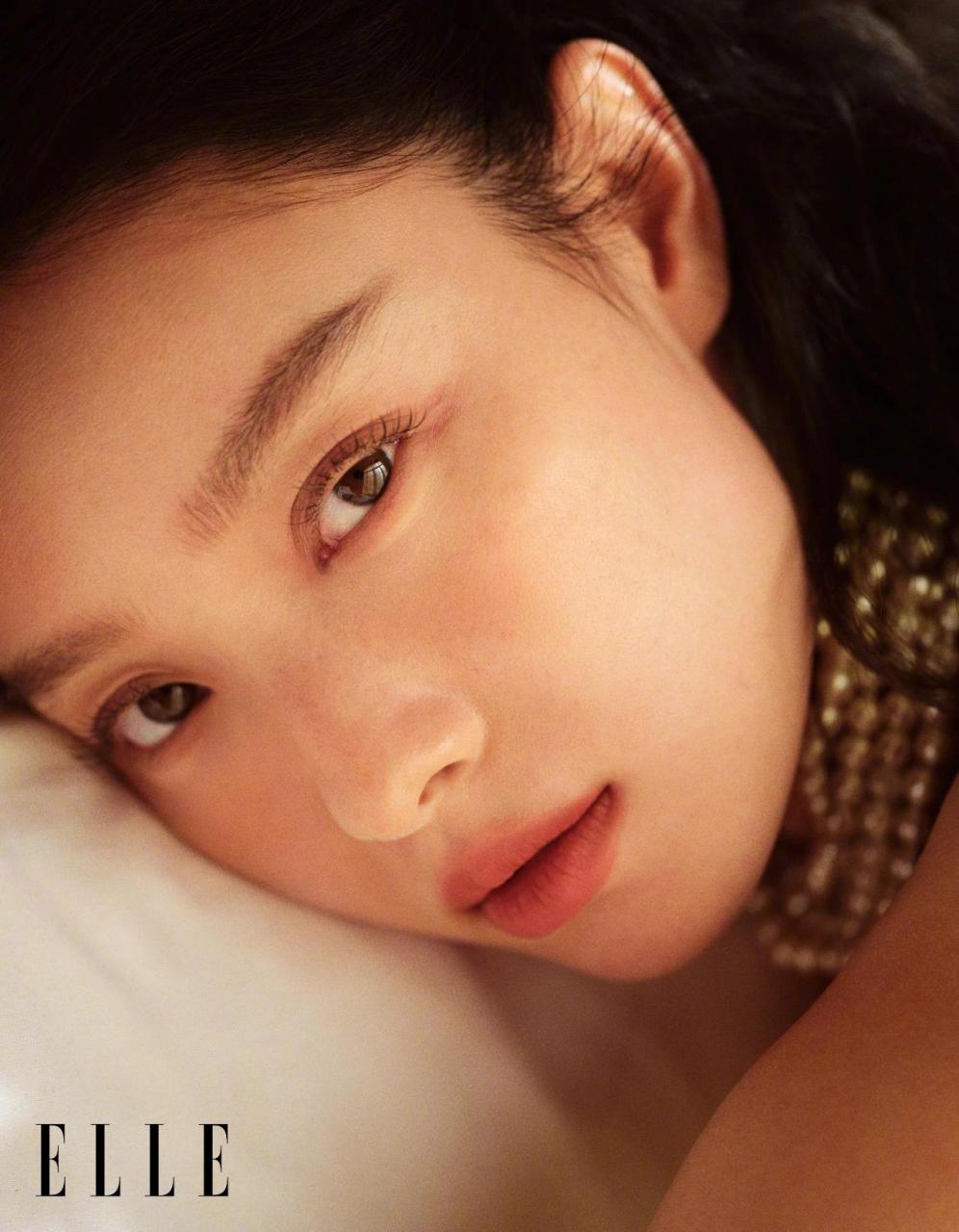 倪妮elle 12月刊封面 倪妮海藻卷发好美好美 我好爱好爱