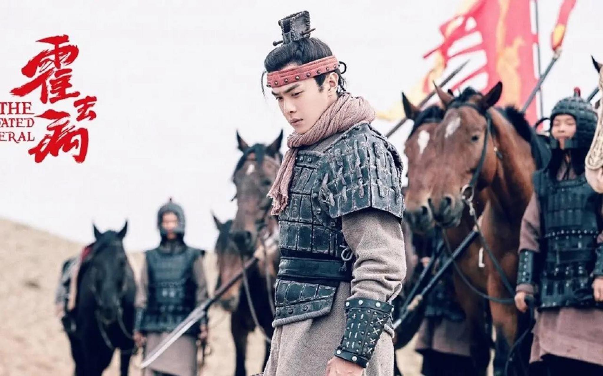 公元前121年,19岁霍去病远征匈奴数千里,因粮草不足,士气低落.