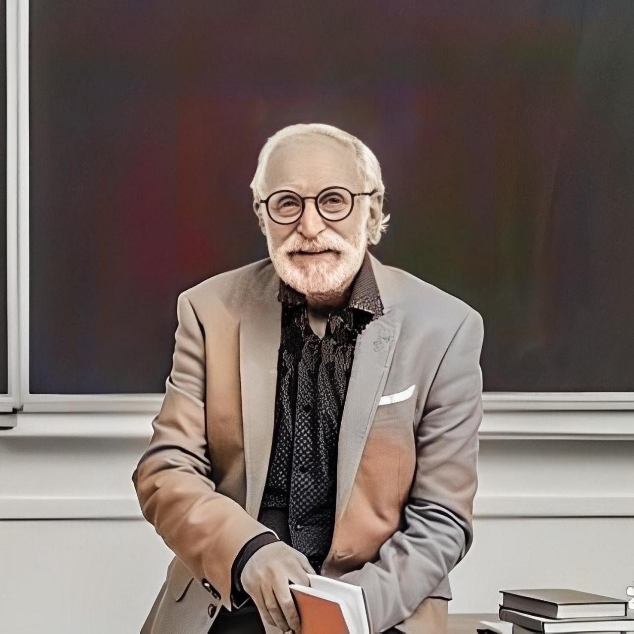 哈佛大学教授查普曼解读中国神话故事时表示:在我们的神话故事中,上帝