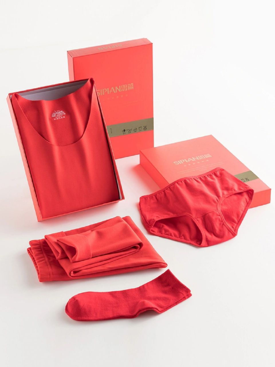 红运来保暖衣本命年女士大红德绒套装 本命年买套德绒保暖内衣套装