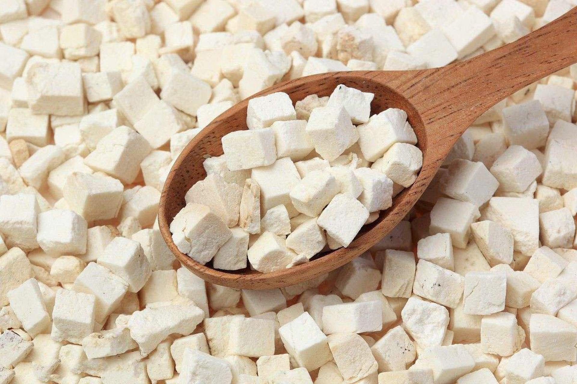 猪苓散:治疗症见脾虚停饮者  组成:猪苓,茯苓,白术.