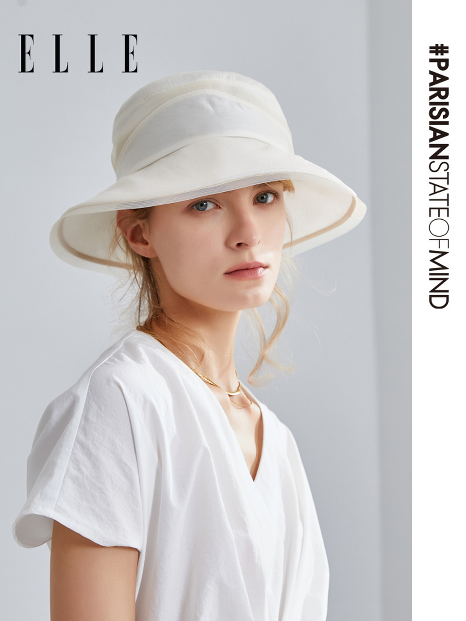 别样风情的帽子女装扮