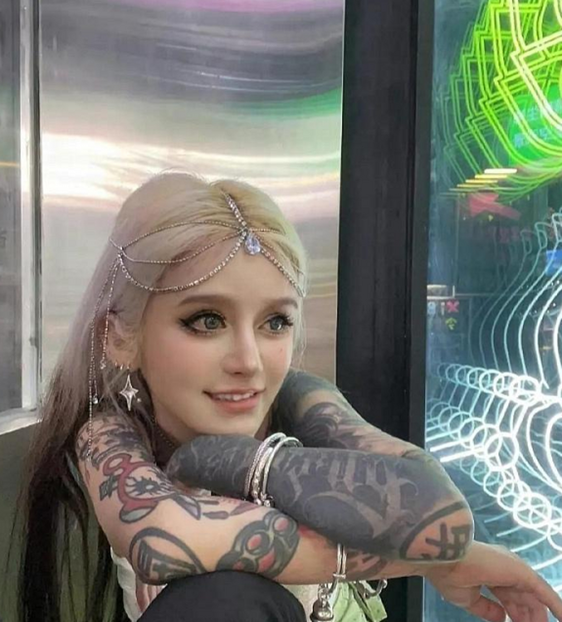 为什么外国妹子纹身就没有违和感呢?