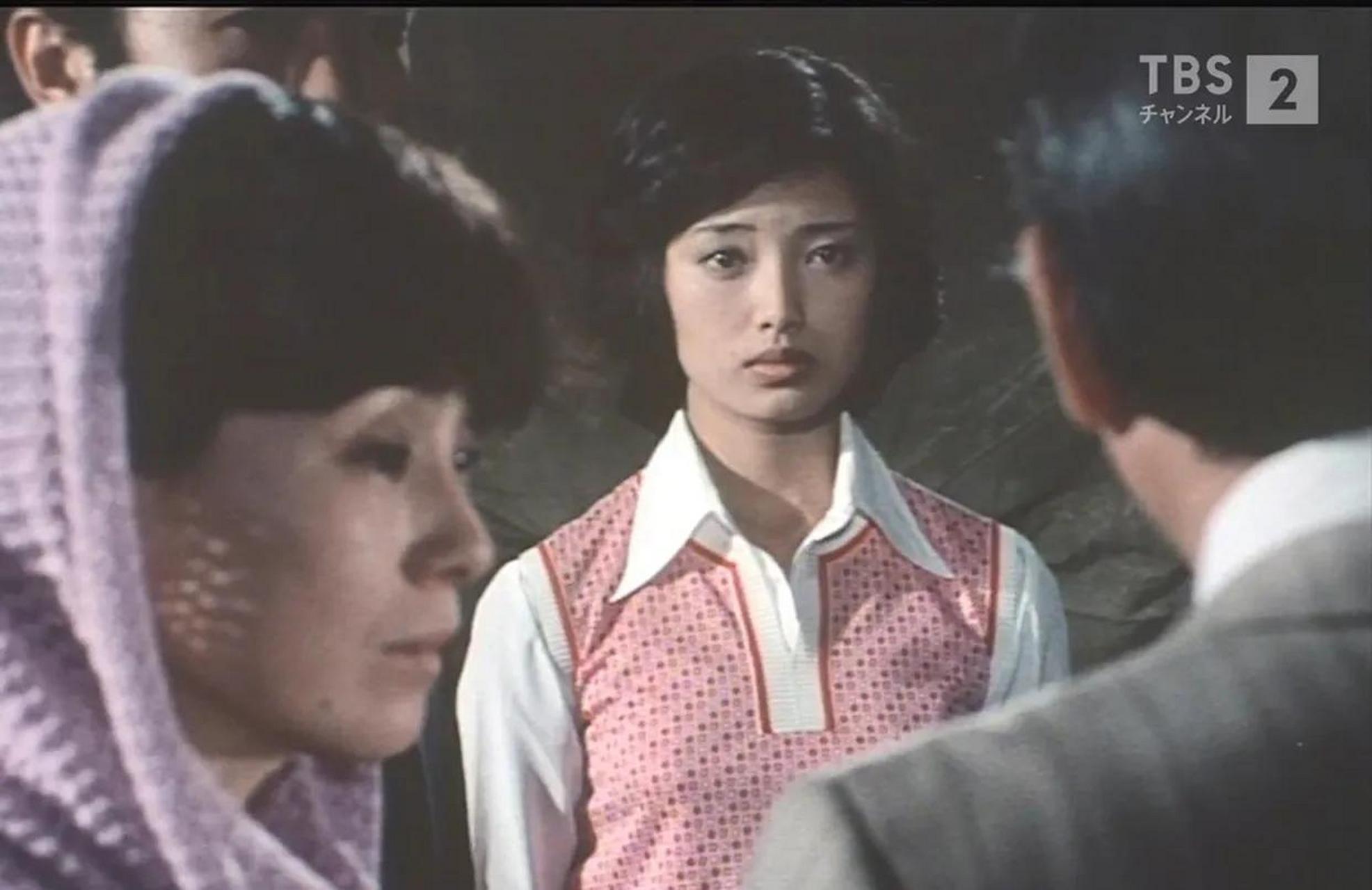 百家号星火计划# 《血的锁链》(1977)主演:山口百惠,国广富之,井川比