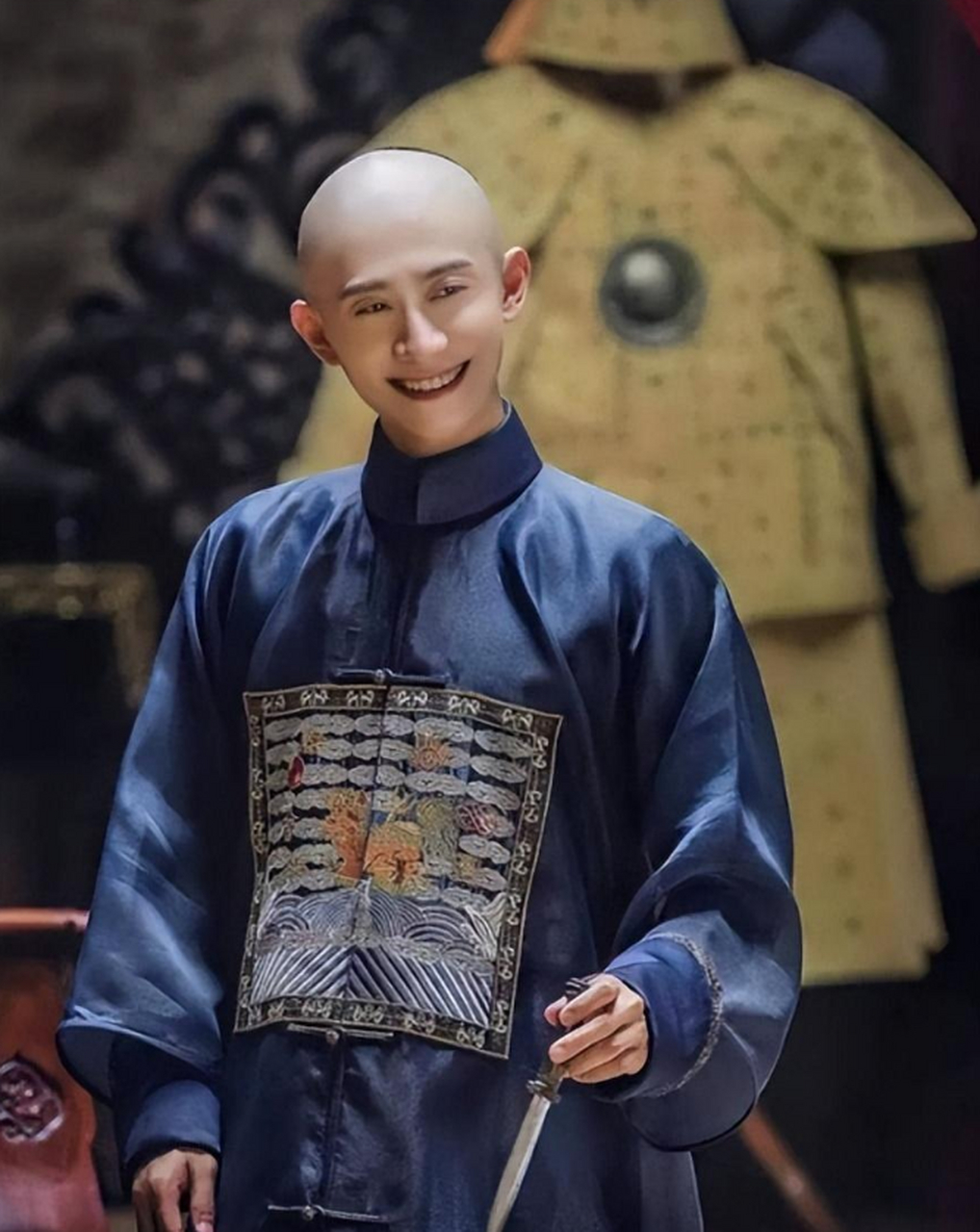 金庸的《鹿鼎记》自1977年文雪儿的第一版,到如今张