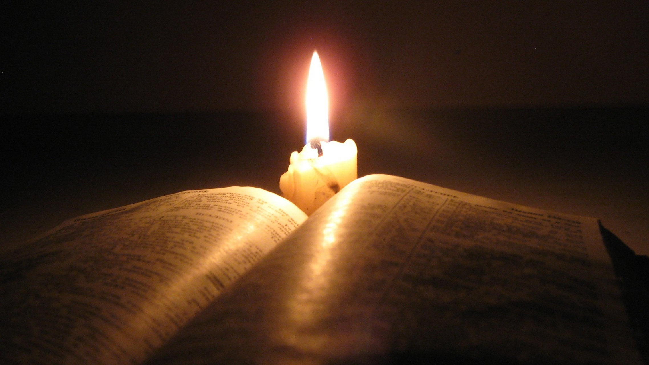 一灯如豆,照见心里那遥远而温暖的地方  不知不觉毕业已经快三十年了