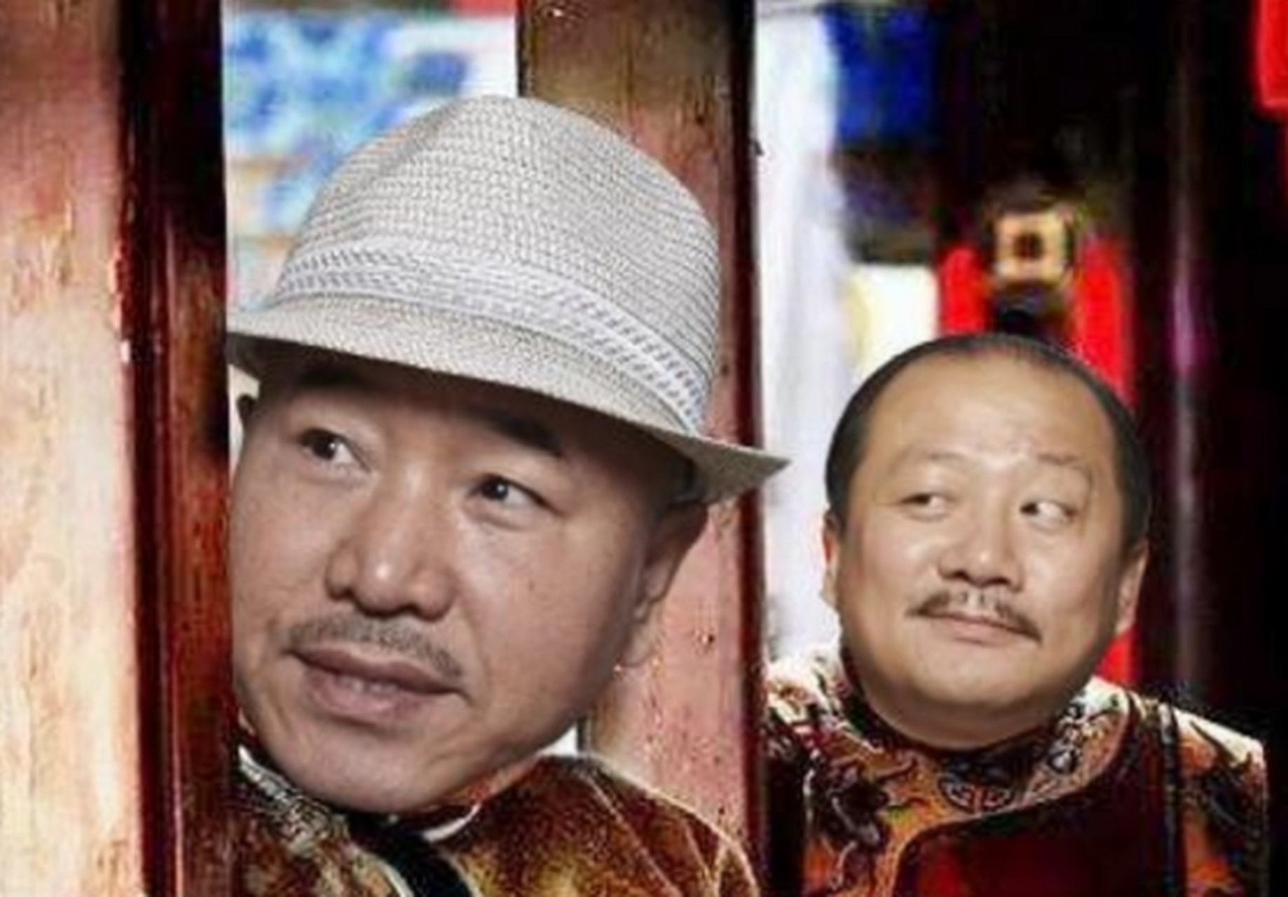 赵本山爱徒王小利唐鉴军出车祸,车主晒出合影,结果被网友玩坏了