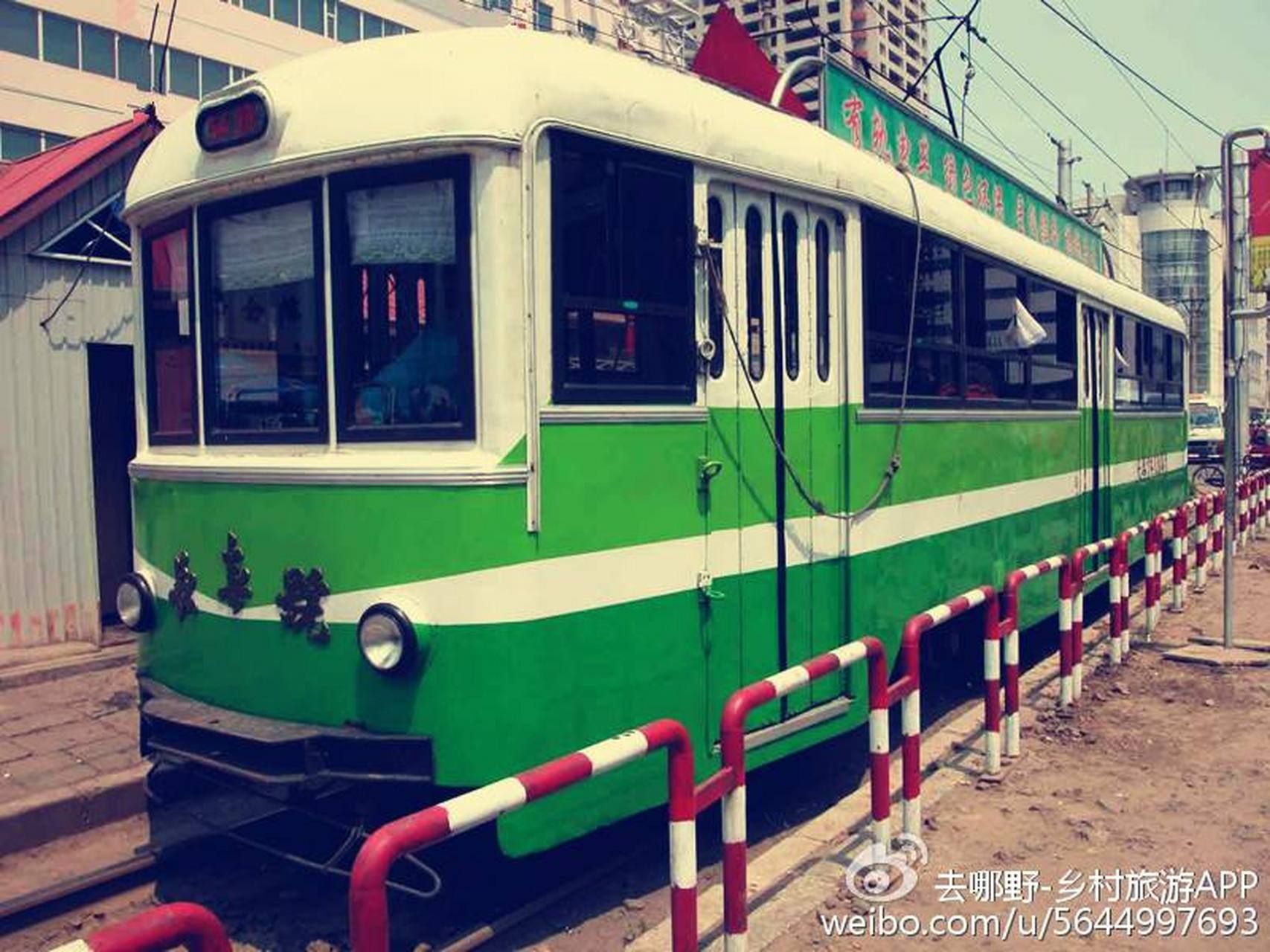 1959年,长春的电车工人自行设计制造了"长春号",这是第一辆我们自己