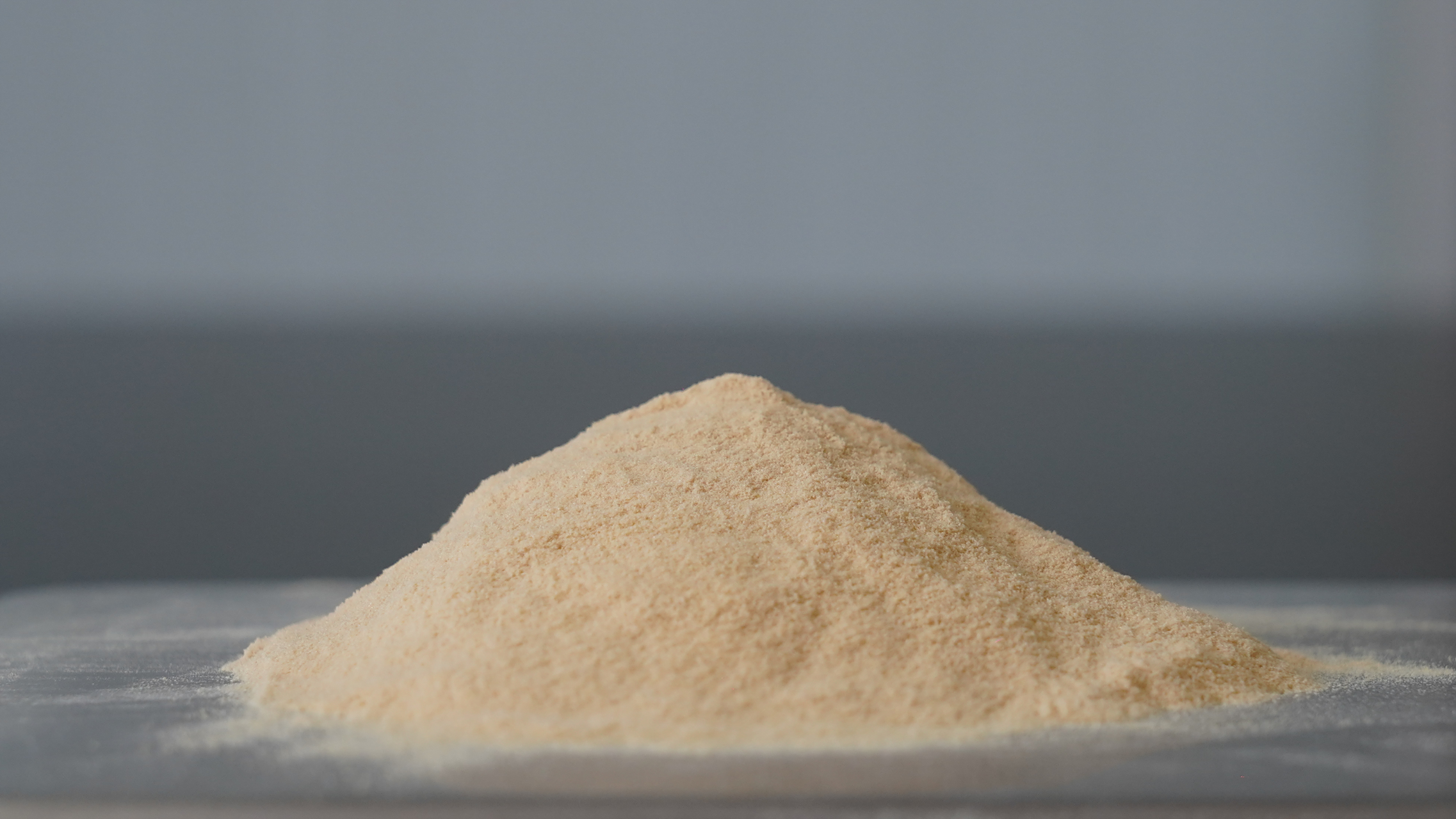 绿色化学品#协同hn缓凝剂分为粉体和液体两种,有如下区分: 粉体分为