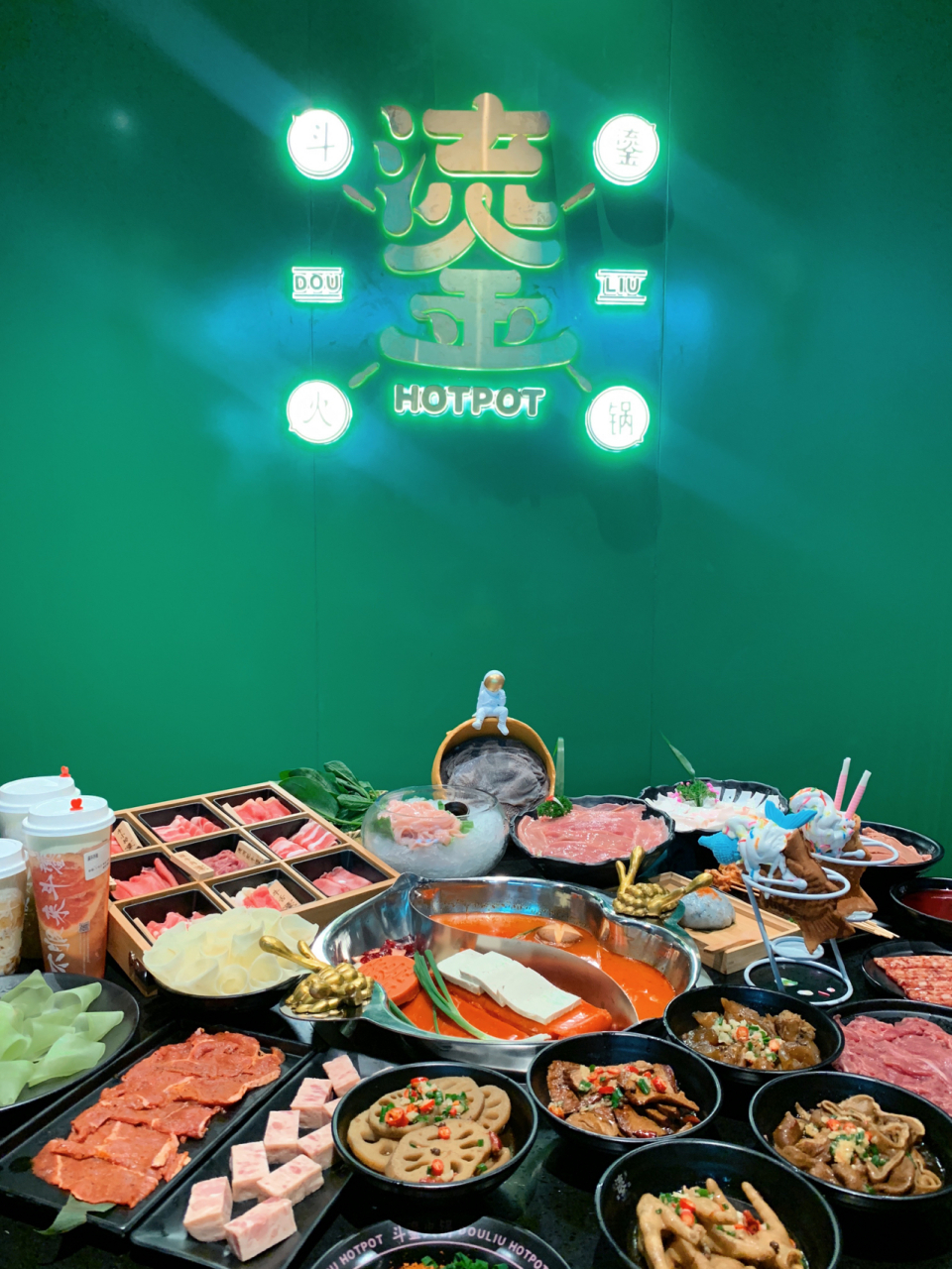 baby开的火锅店来南京了热榜第1 亲测好吃 斗鎏火锅华东首店,大baby开