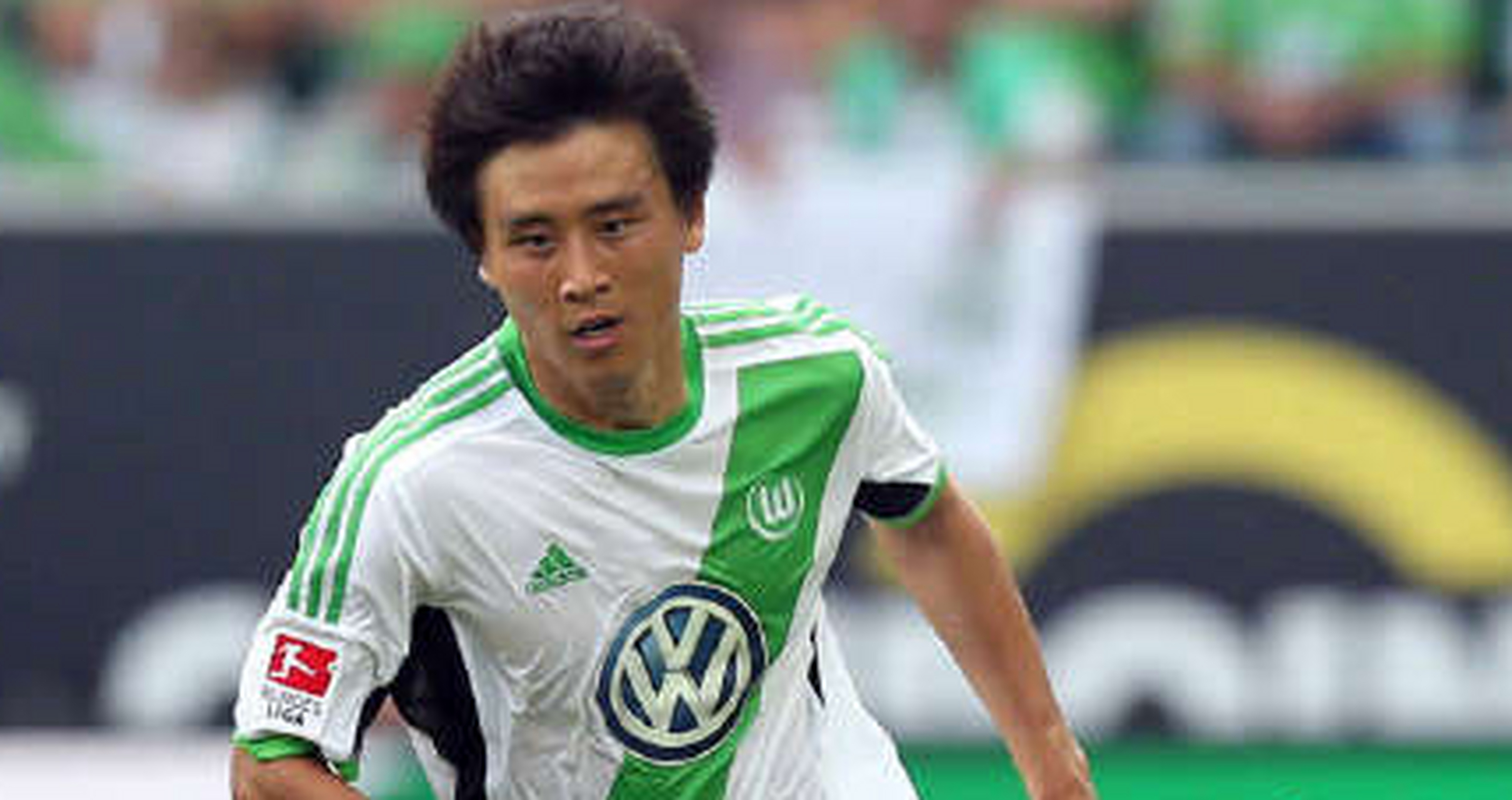 具滋哲曾被队友喊中国人#据韩媒《京乡新闻》消息,具滋哲近日在接受