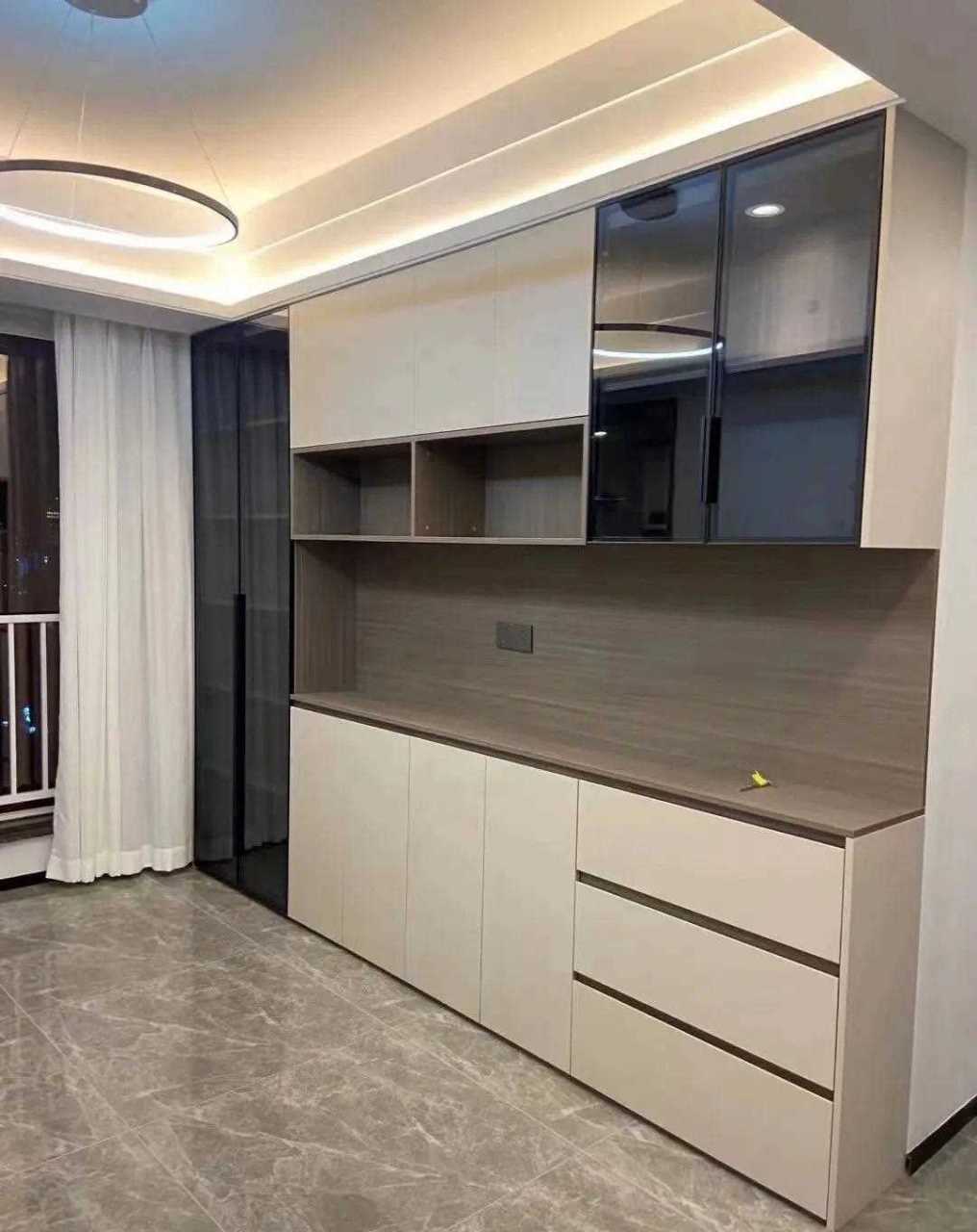 江门江海怡景湾小区实景拍摄[鲜花] 不足700元一平,e0实木多层板配搭