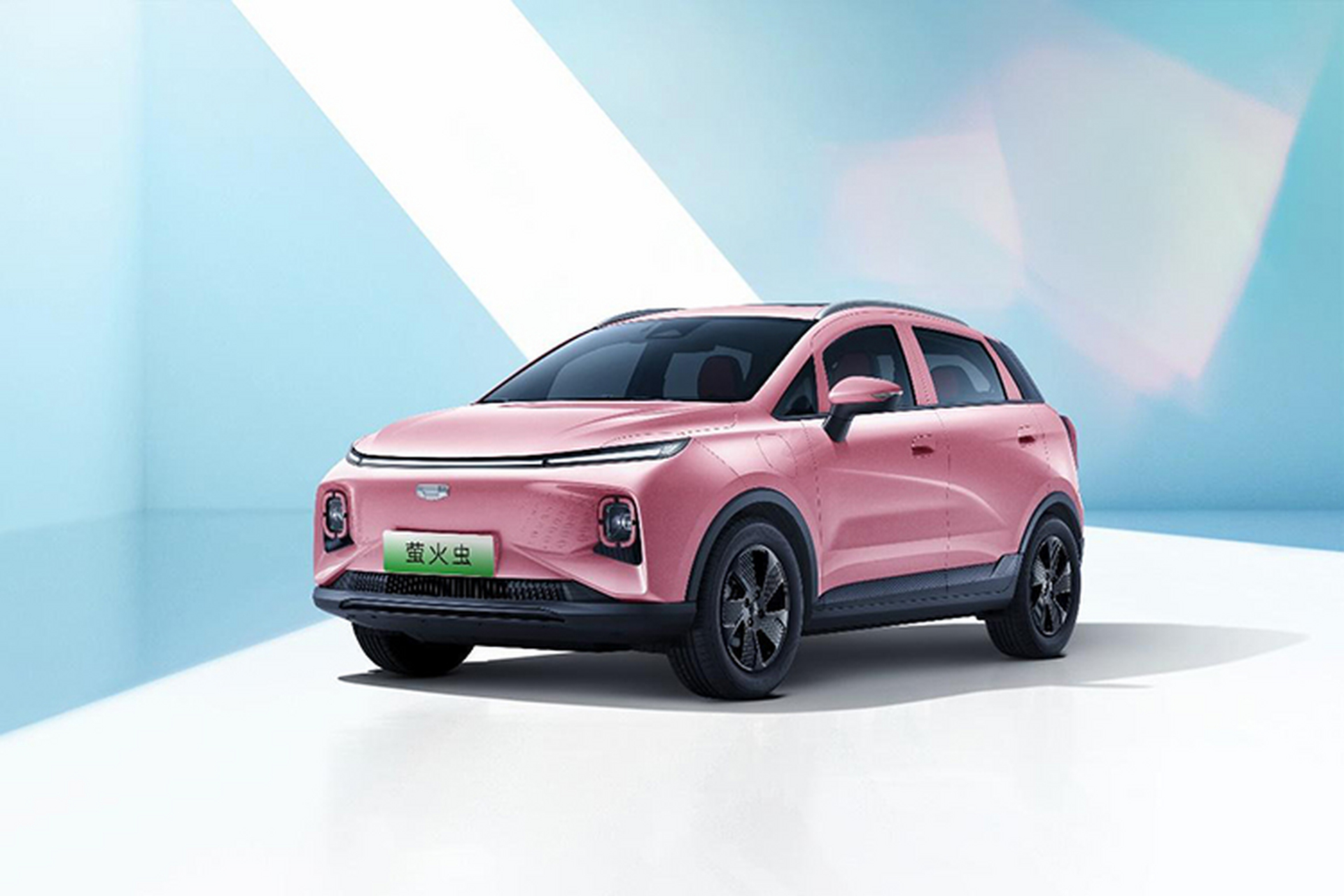 吉利几何品牌近日发布了全新小型纯电suv——几何e萤火虫的官图,该车