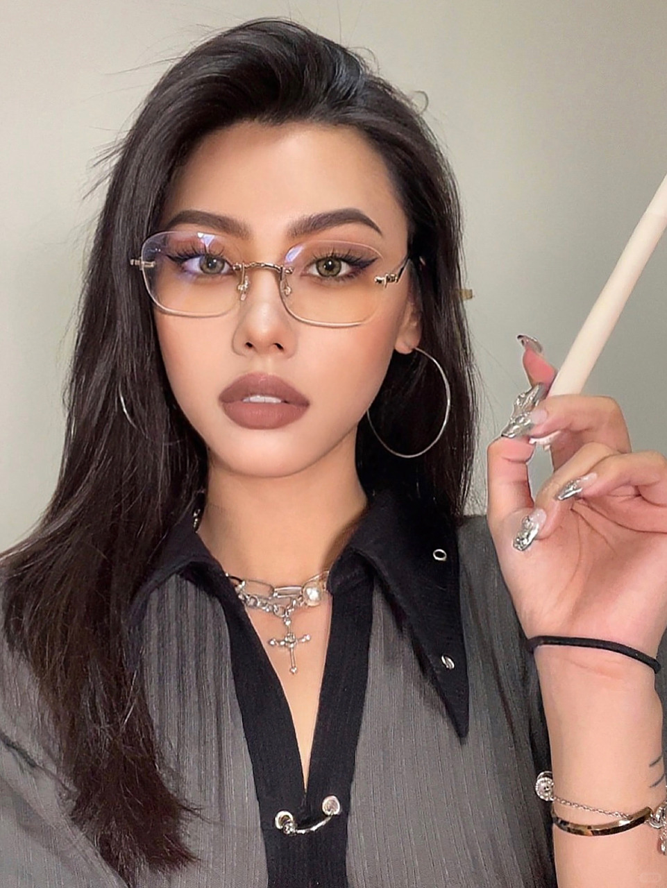 麻辣教师教你如何做辣妹|超a欧美眼镜妆容 hello～今天化身h老师在线