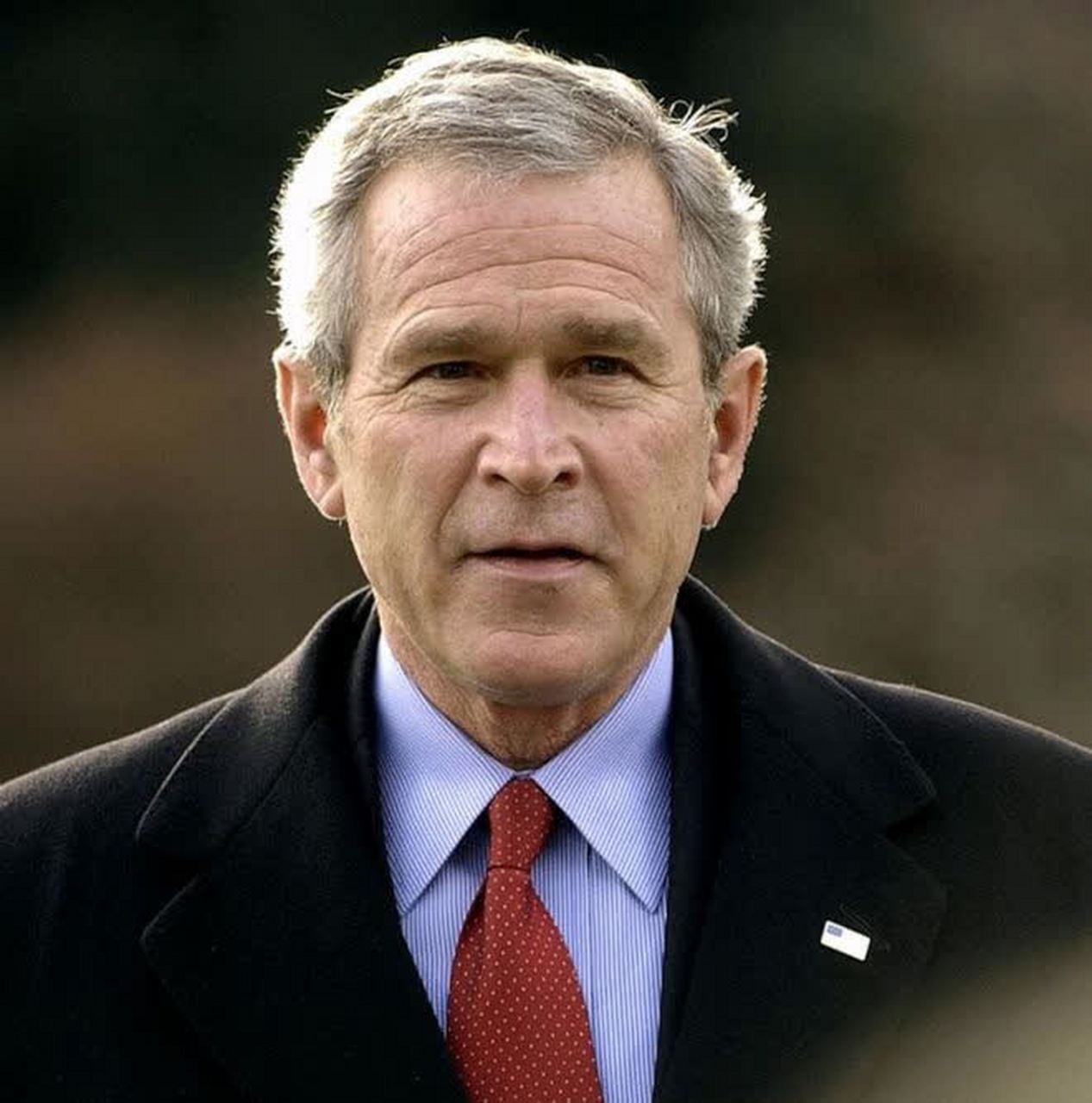 美国总统布什经常表现得反常,被美国民众嘲笑为"智商最低的美国总统".