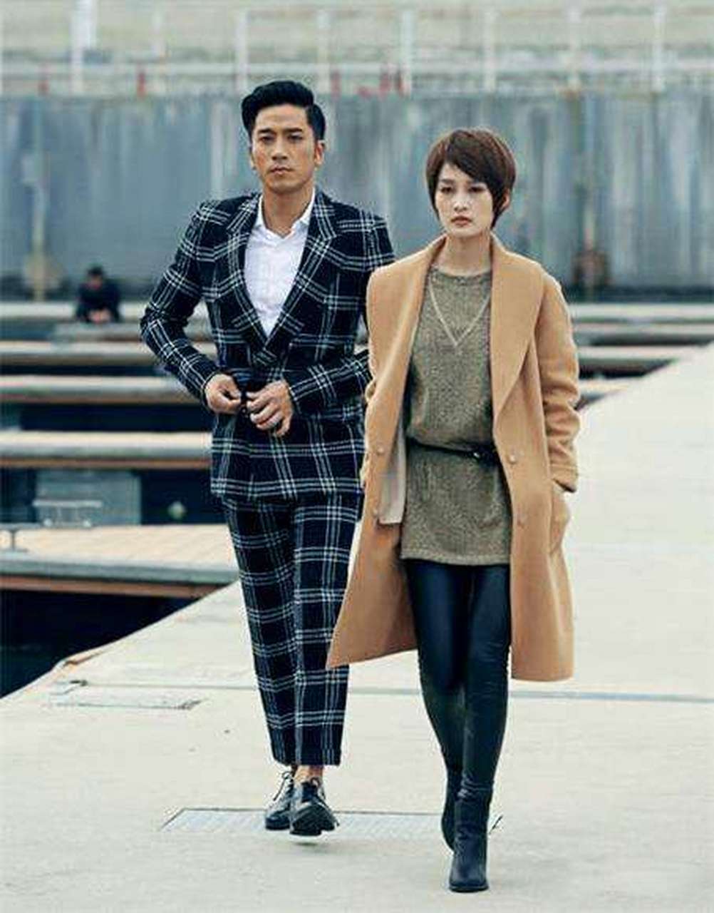 当年#李沁# 和吴卓羲还合拍过《幸福归来》,李沁一头短发出镜,大家看