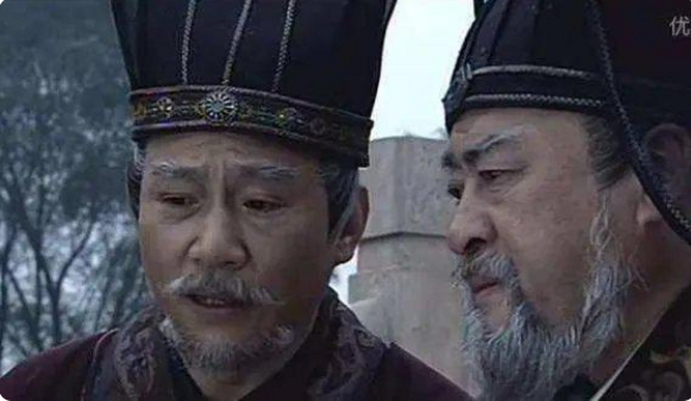 人们常说:"吕端大事不糊涂!"我为他的大智慧拍案叫绝!