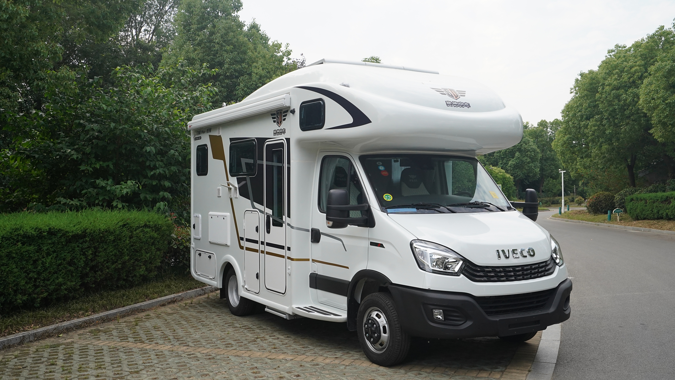 赛德房车白鲸plus 一款依维柯欧胜底盘打造,3.