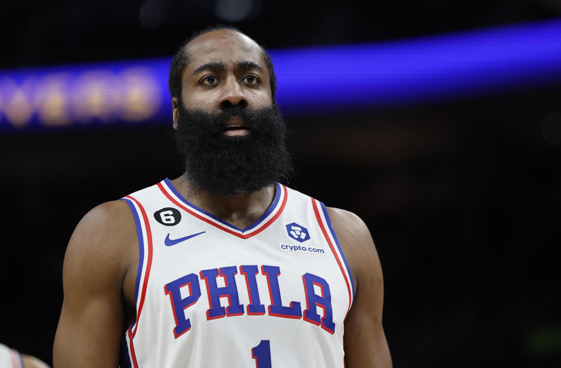 最近,休斯顿火箭队球员詹姆斯·哈登缺席了与波士顿凯尔特人队的季前