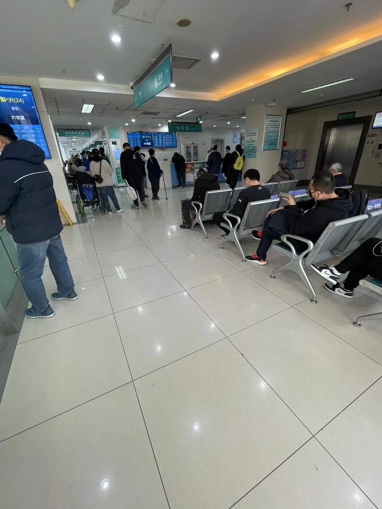 关于空军总医院、延庆区号贩子挂号，所有别人不能挂的我都能的信息