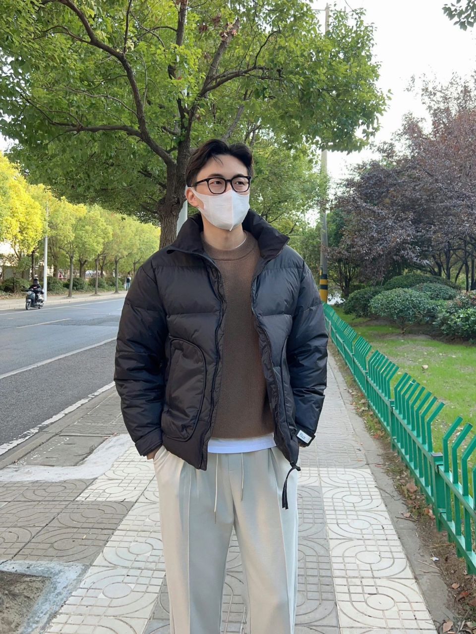 拒做油腻男从清爽轻熟穿搭做起 1 颜色非常好看的摩卡色双面羊毛呢韩