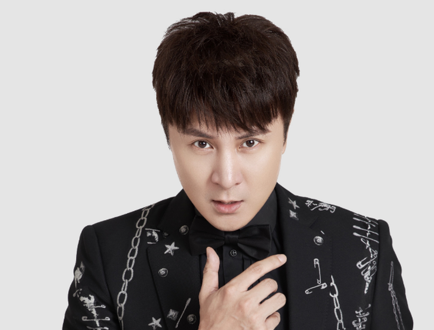 朱桢一直是东方卫视的当家主持人之一,在东方卫视主持了多档娱乐节目