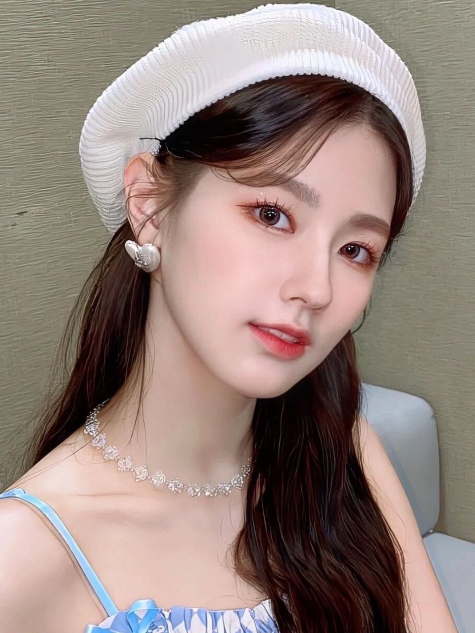 怎么会有人的鼻基底比动漫还离谱 韩女团美鼻担当——赵美延(曹薇娟)