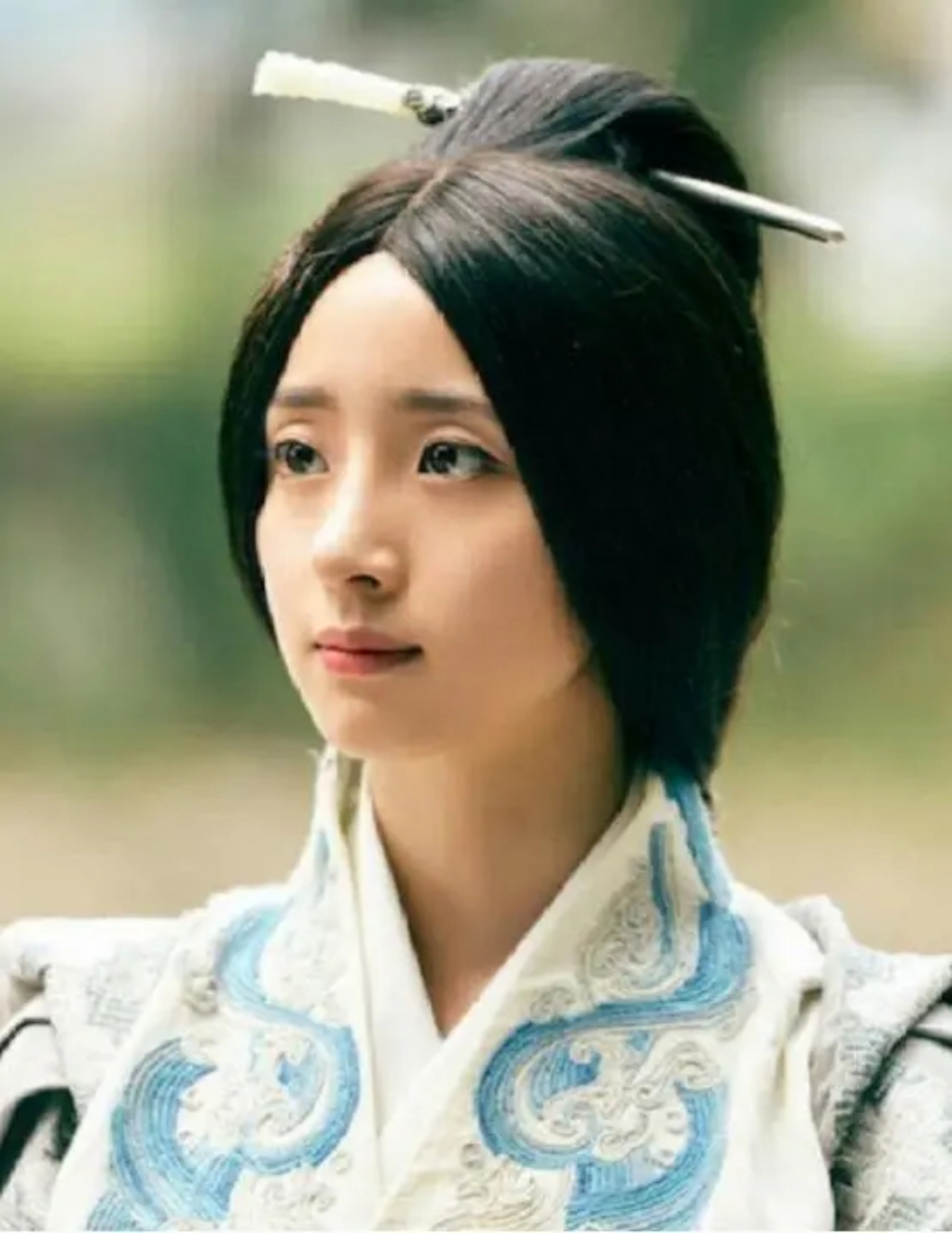 公元626年,李元吉的妻子杨氏被已经登基称帝的唐太宗李世民"接收".