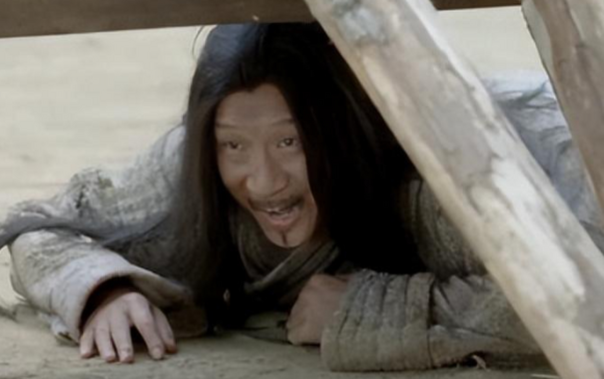 孙膑,一个享有盛名并富于传奇色彩的战国时期军事家,遭庞涓陷害,受刑