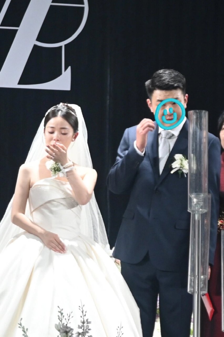 155公分与12厘米恨天高 - 我们的婚礼故事