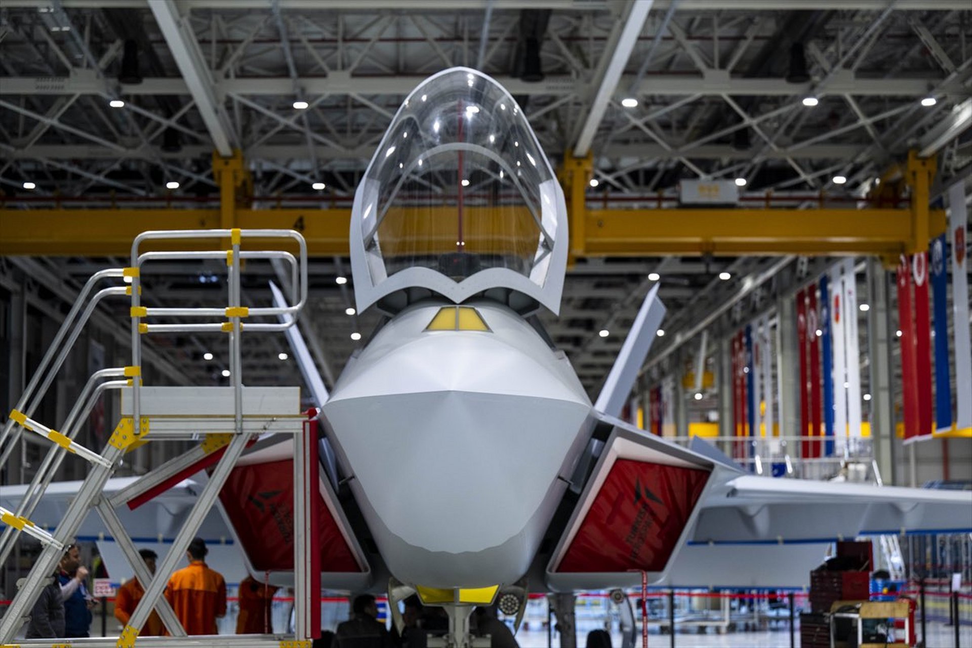 土耳其第五代战斗机"国家战斗机"(mmu)/tfx的项目原型机,随着大量高清