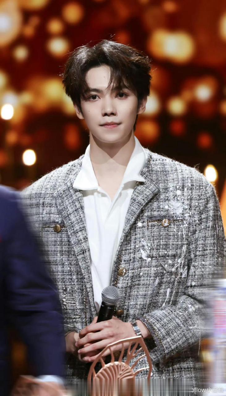 杨洋 罗一舟 电视剧品质盛典剧照,你期待哪位的红毯?