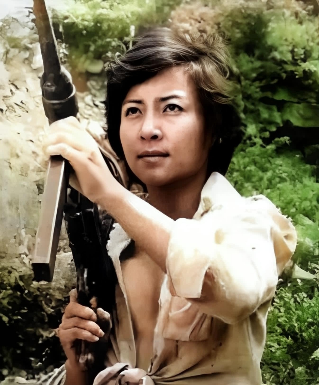 这些女兵特别擅长用身体诱惑美军!然而,战争结束后