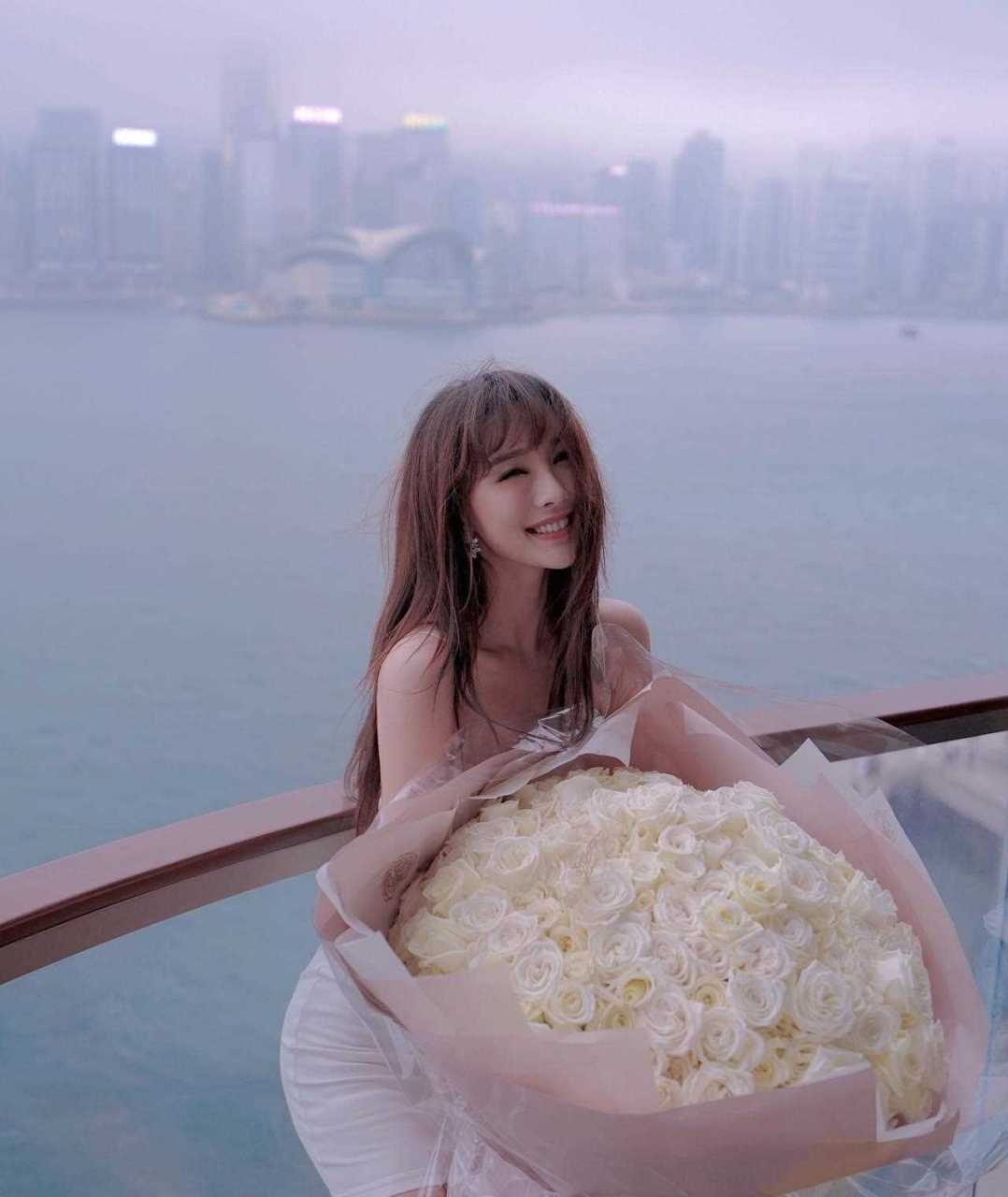 香港金像奖最佳女配角,中国香港女演员陈静今天生日.