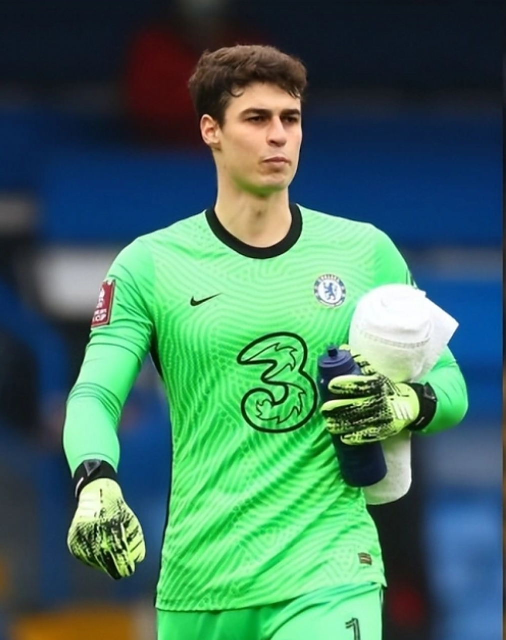 西班牙门将凯帕火线加盟皇马 皇家马德里宣布,切尔西门将凯帕租借加盟