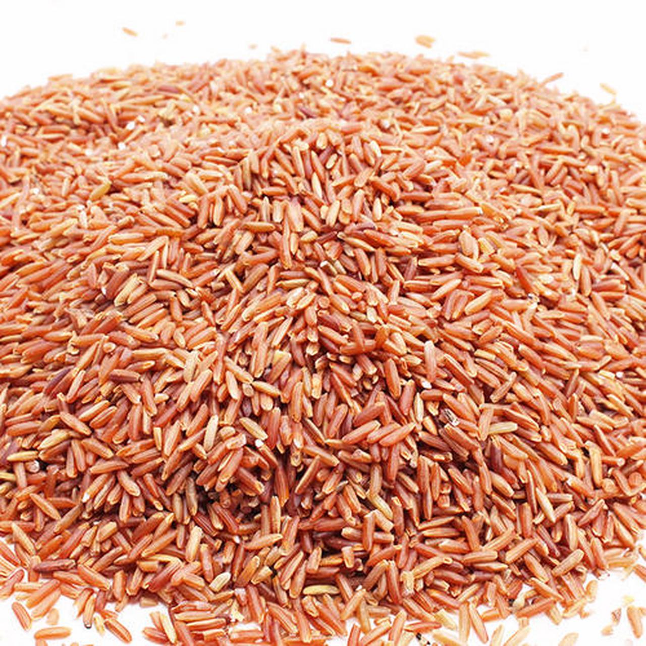 4月放肆吃#红米:粗粮对肠胃好众所周知,红米含有丰富的淀粉以及植物