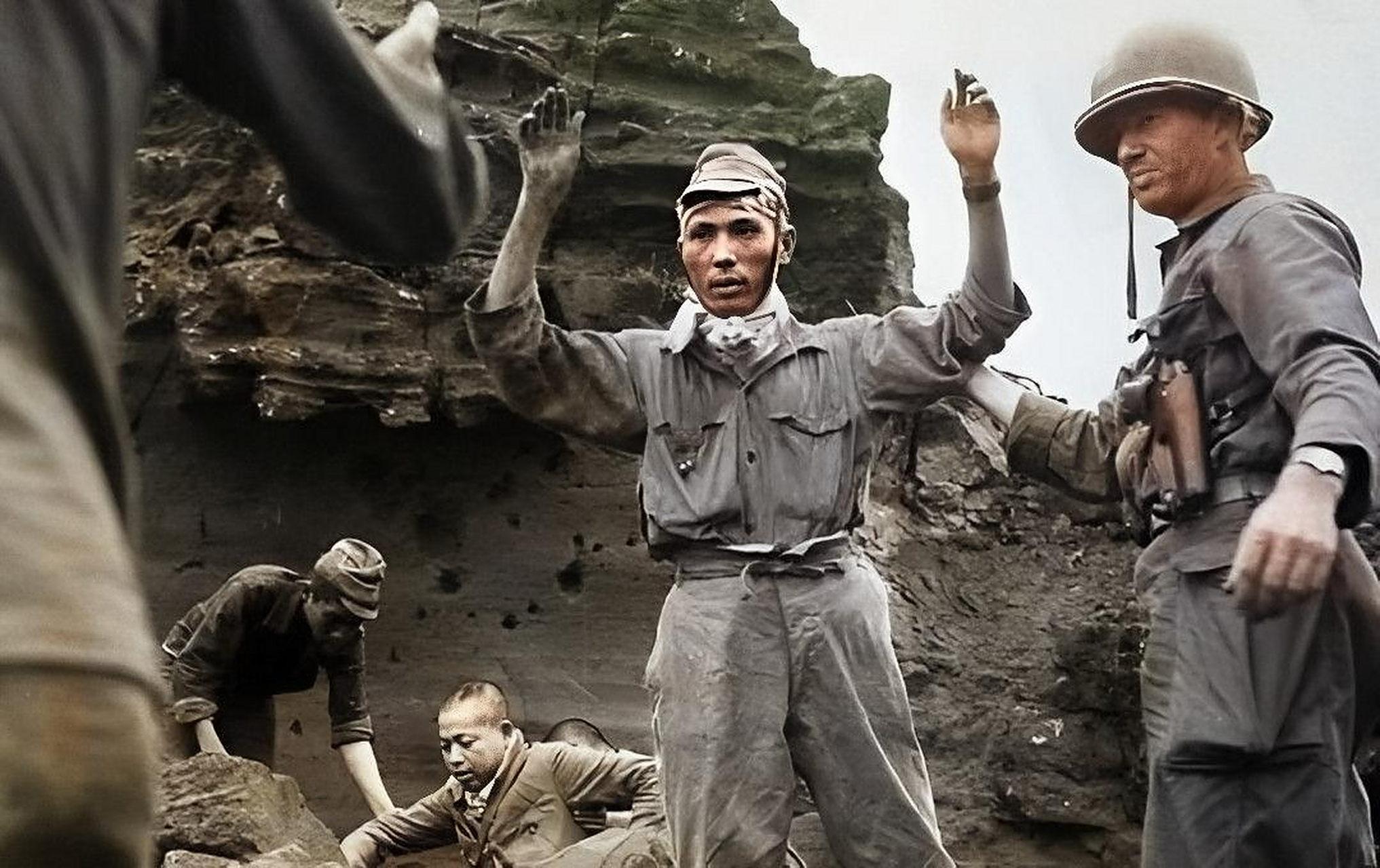 阿图岛位于阿留申群岛山山的最西端.