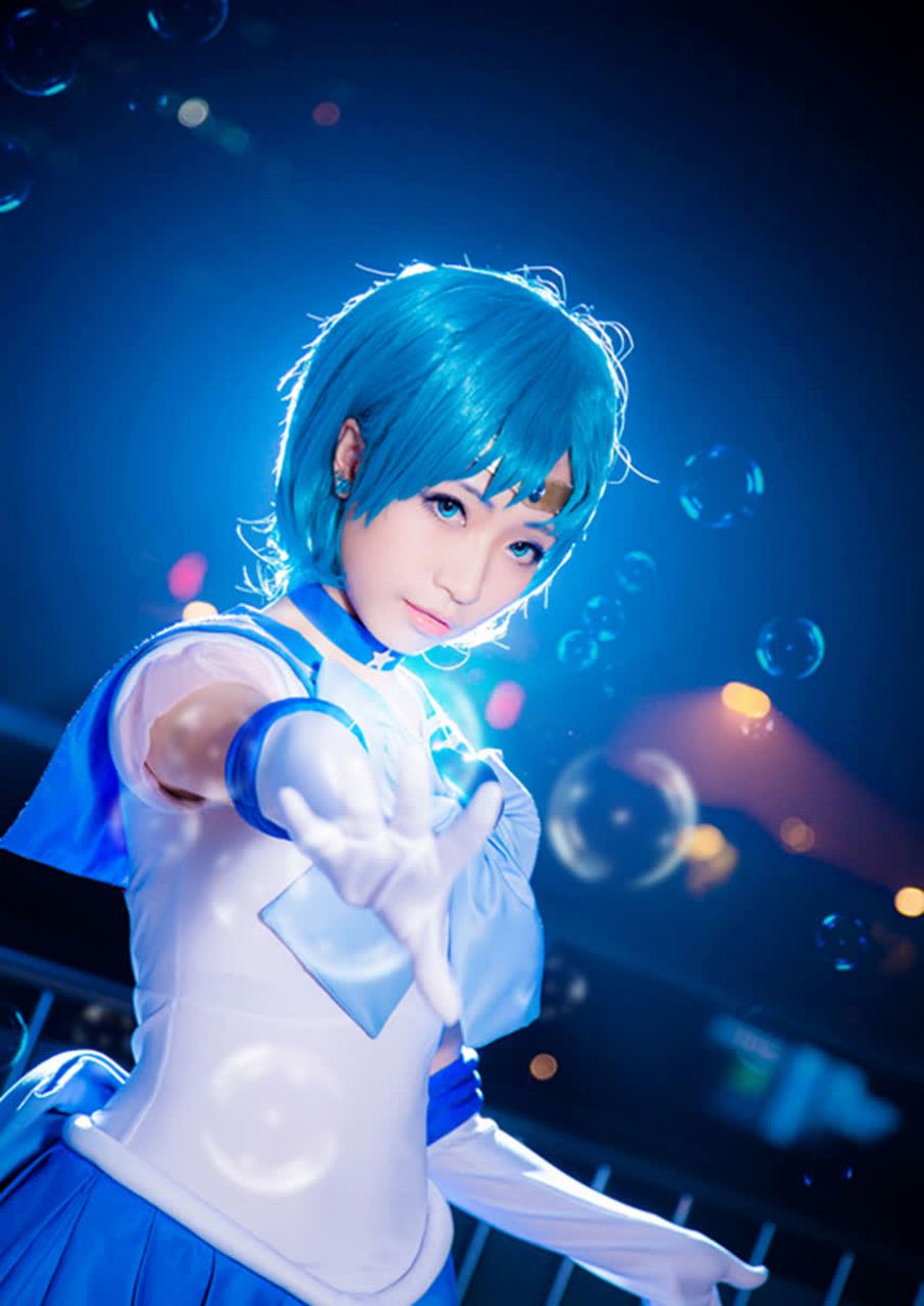 cos秀#来自水星之爱与智慧的《美少女战士》"水野亚美"cos,这位小