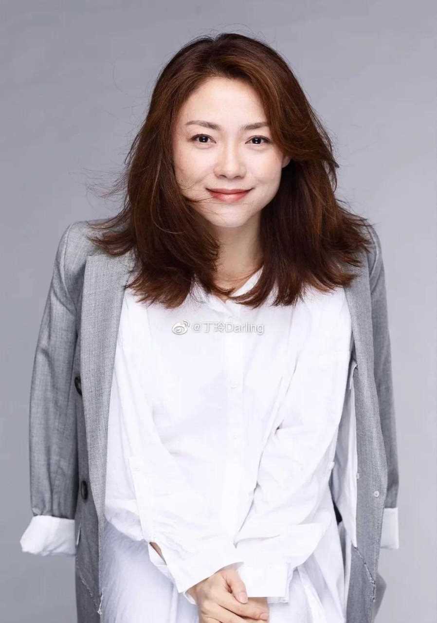 大家很好奇《外来媳妇本地郎》的大嫂常香兰为什么不会老,今天她给出