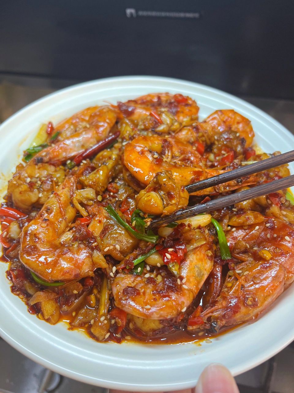 牛蛙烧大虾,香辣下饭,巨巨巨好吃  牛蛙大虾都是我爱吃的,这两组合真