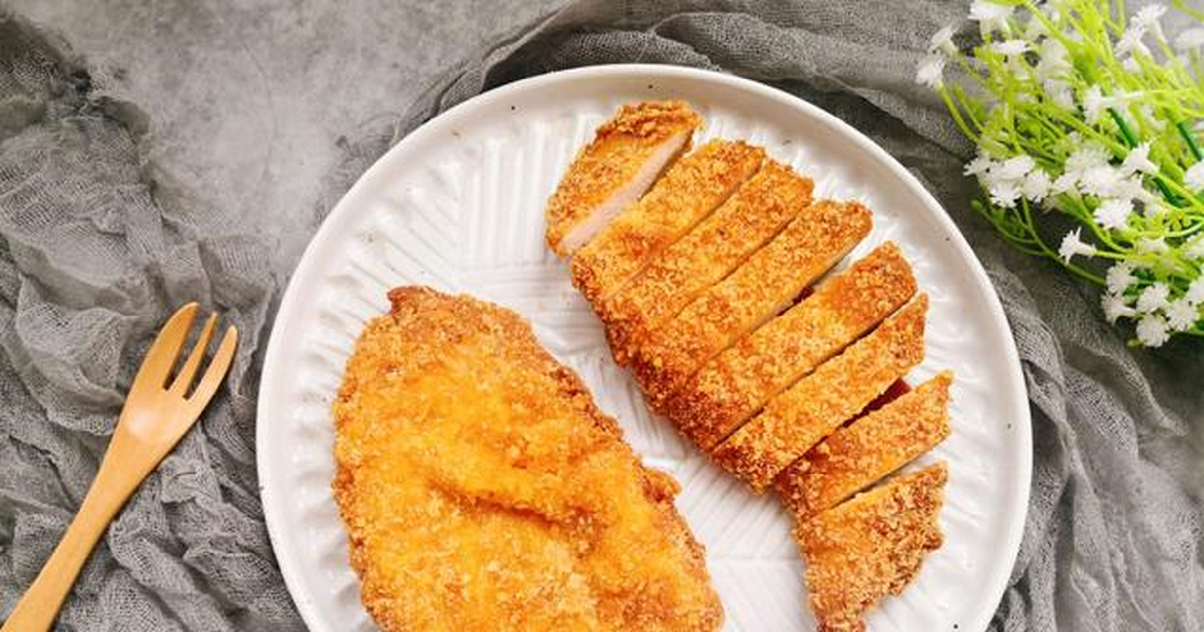 但是炸鸡虽好,可外面一直有一个问题在困扰着我们,那就是地沟油,炸鸡