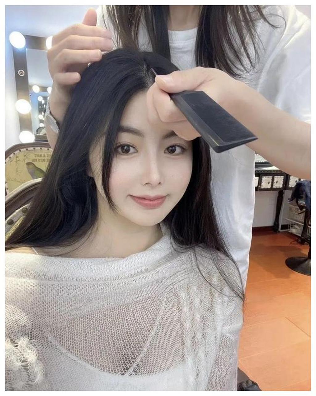 hot美女写真图片杂集,有你喜欢的类型吗?