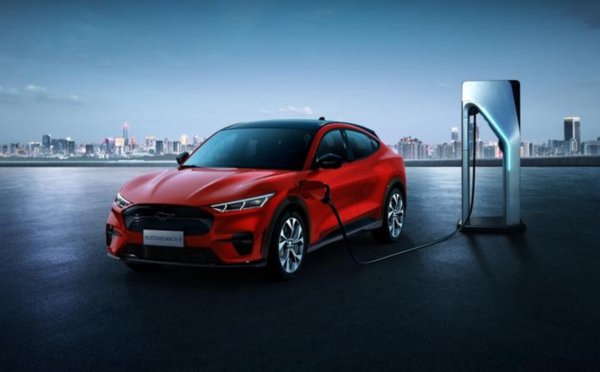 福特发布mustang mach-e长续航后驱se版 福特宣布mustang mach-e新增