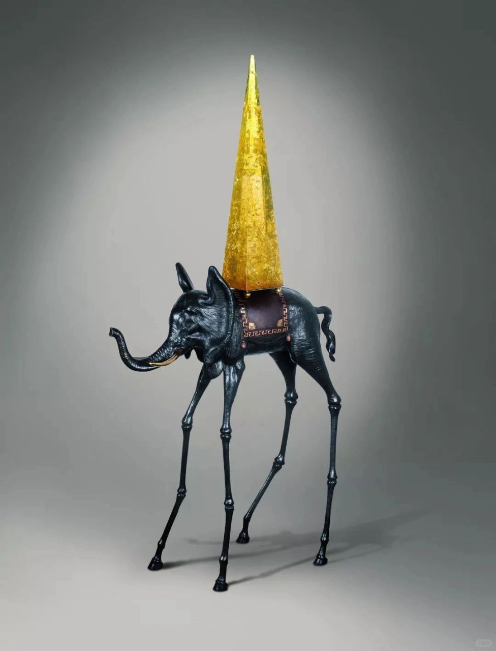 怎样画出梦境  达利说,不要害怕完美,因为你永远也得不到它.