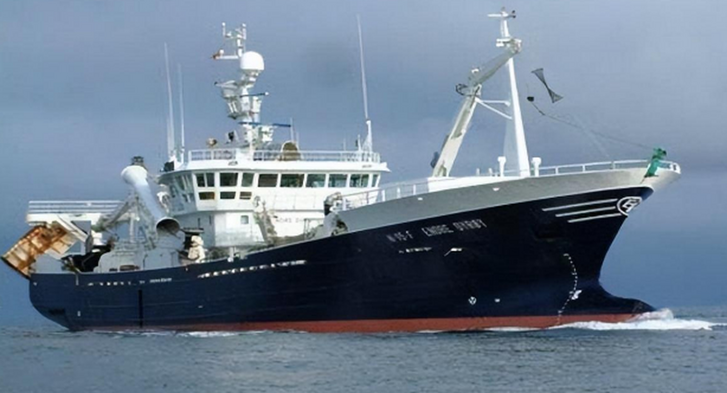 俄罗斯出动渔船,专门"猎杀"美军核潜艇,也给中国提了醒!