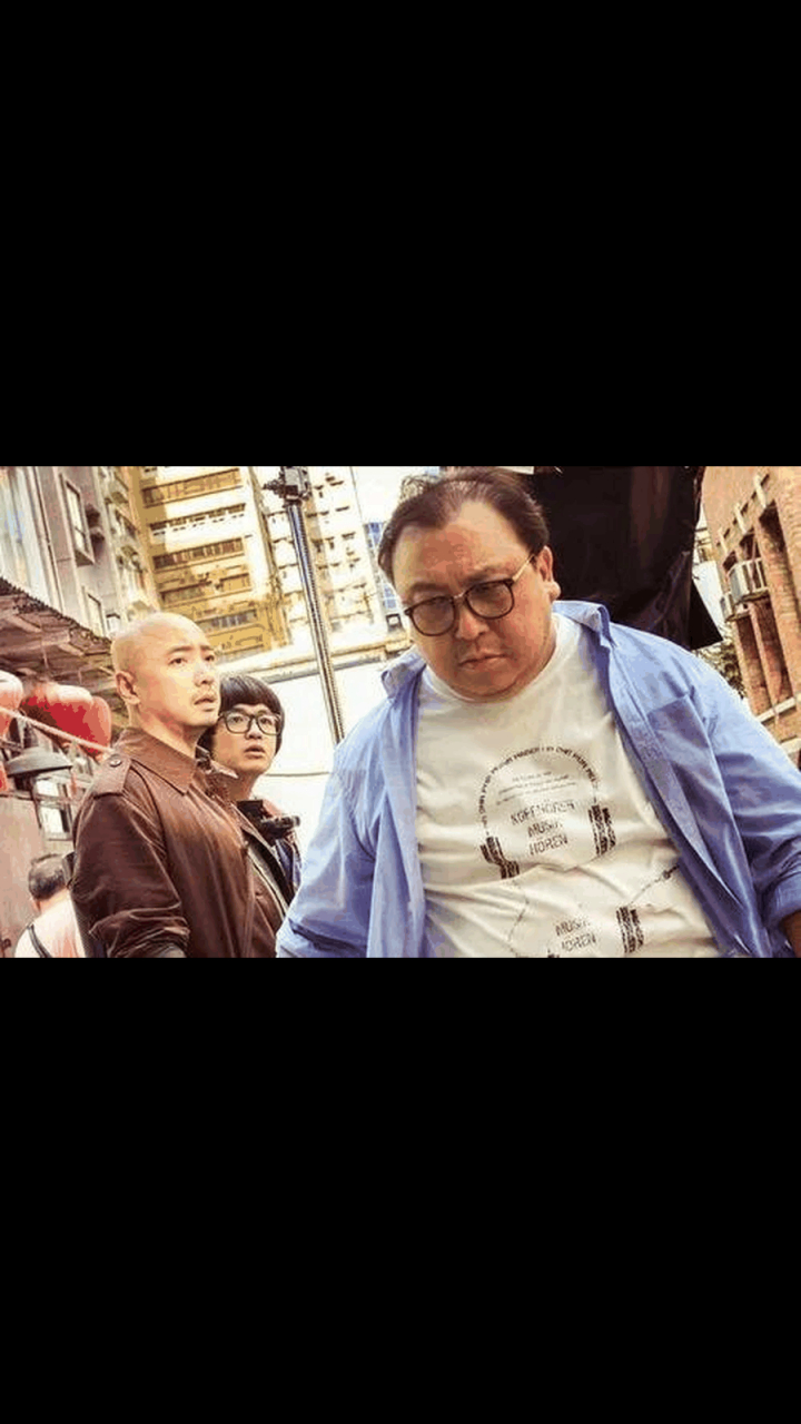 gif创作人# 电影《泰囧》票房大卖后,徐峥投资拍摄《港囧》,徐峥到 