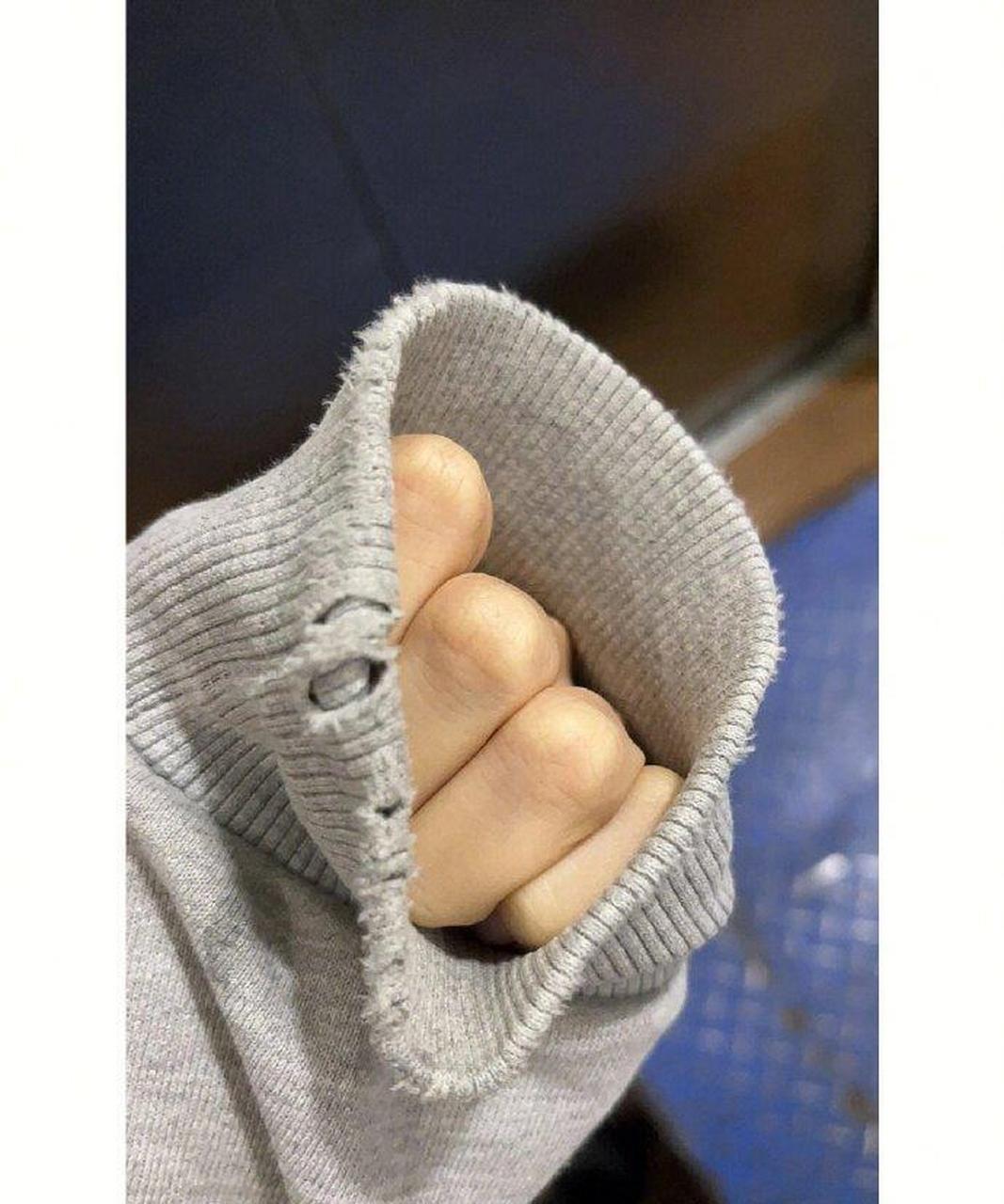 网友:只有破衣服才能配得上烂班. #趣图搞笑