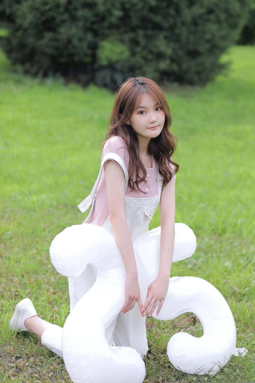 可爱女孩 生日主题写真