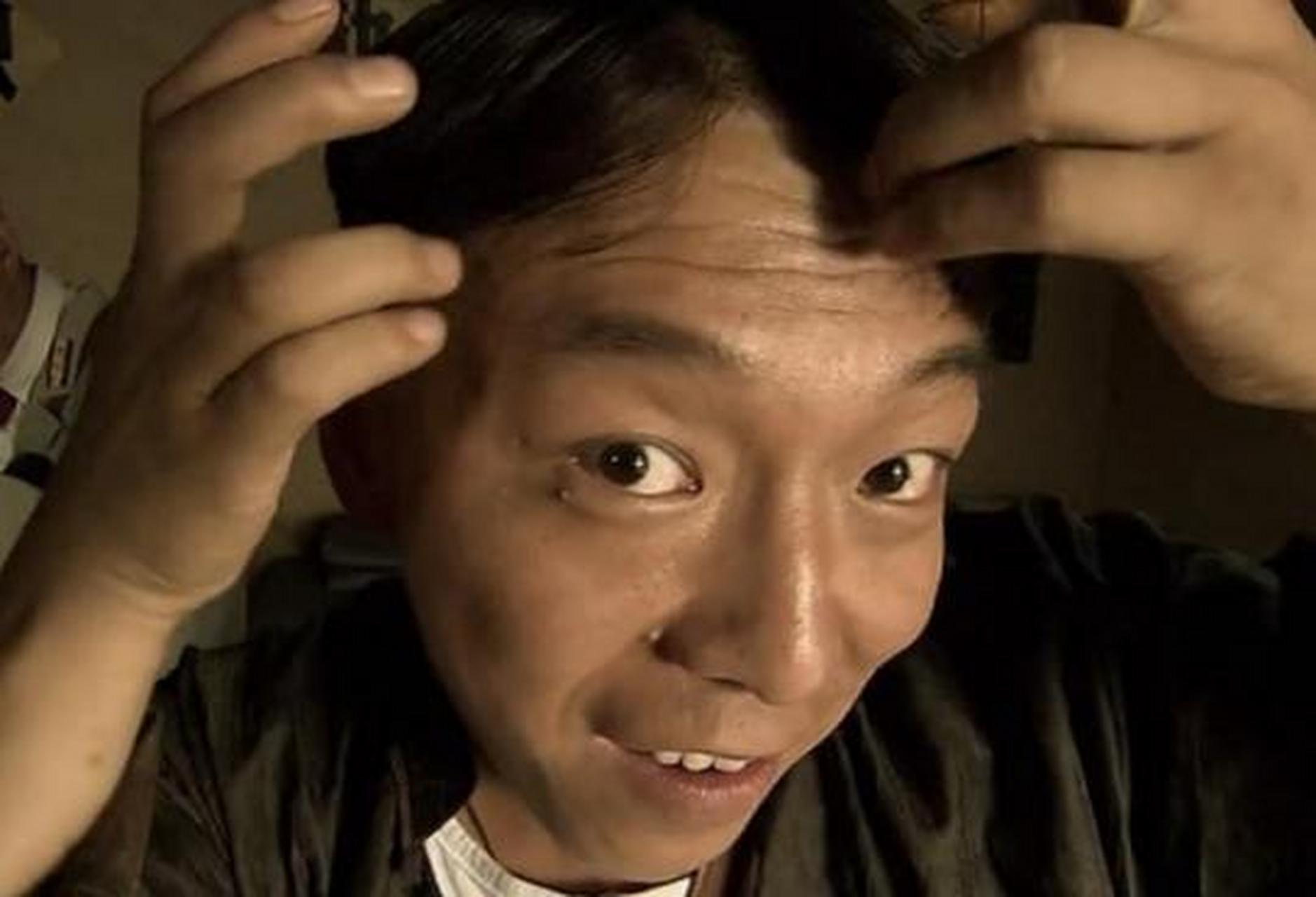 《民兵葛二蛋》开播时,网上出现了质疑的声音:抗日战争这样严肃,沉重