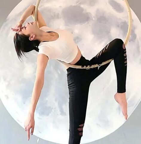 瑜伽美女身材jk空姐图片